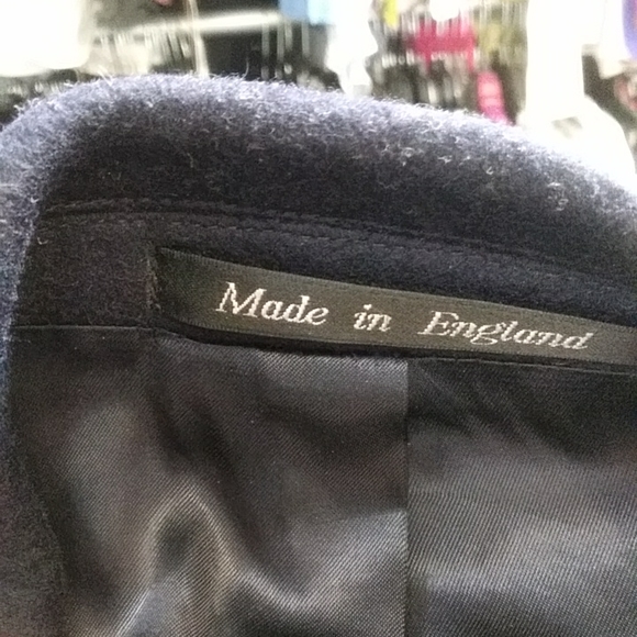 Jos. A. Bank Hand Tailored in England Wool and Cashmere Navy Winter Coat, Size L - Picture 6 of 8